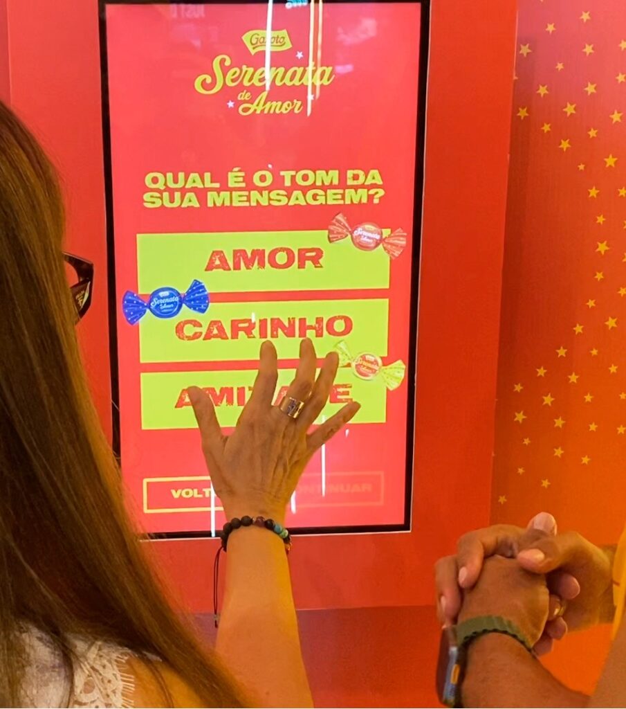 Correio Elegante por IA - Serenata do Amor para a Garoto